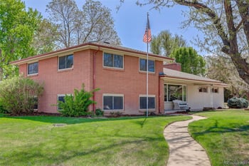 6106 Valleyview St, Littleton, CO 80120