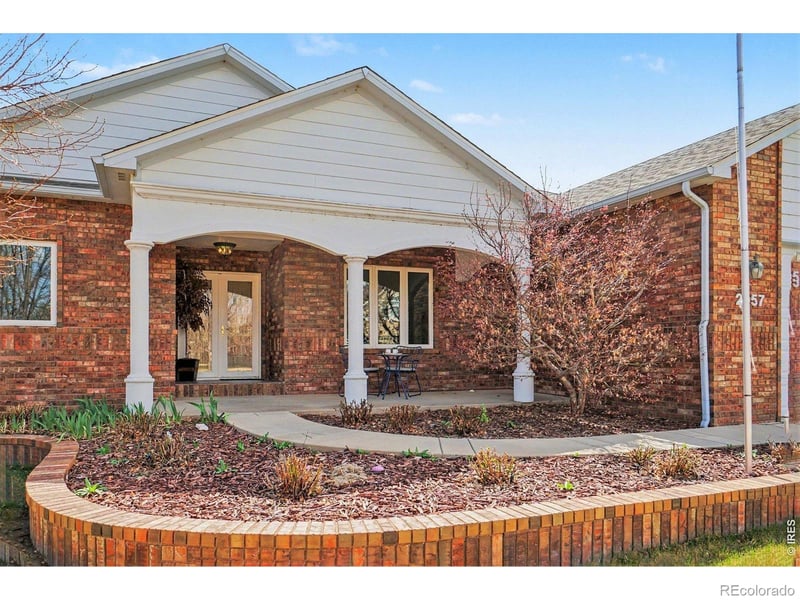 2057 Falcon Dr, Longmont, CO 80503