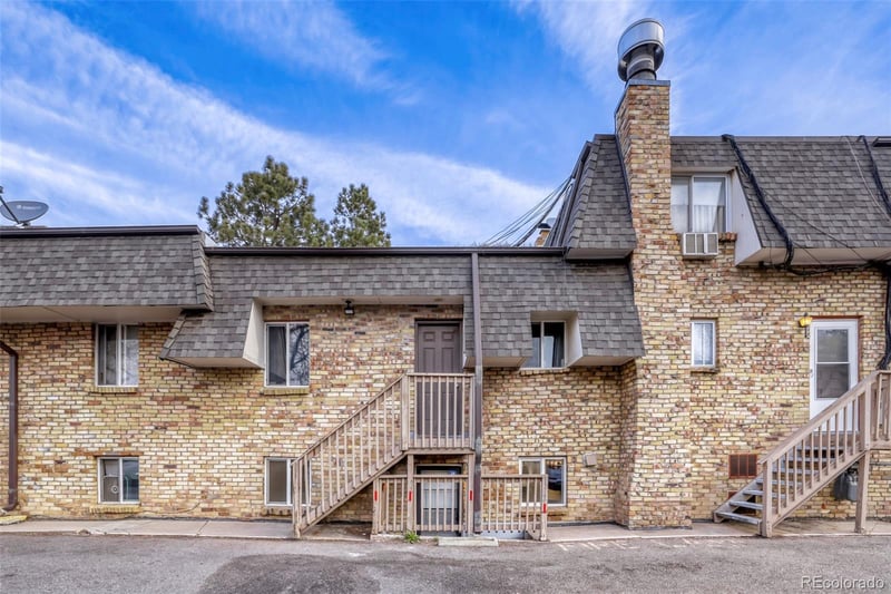 2190 S Holly St #112, Denver, CO 80222