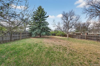 1205 Telluride St, Aurora, CO 80017