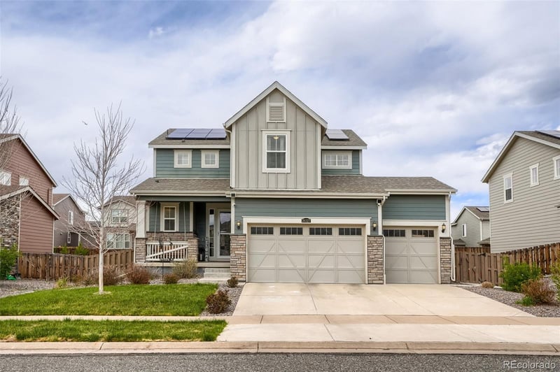 26327 3rd Ave, Aurora, CO 80018