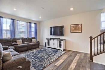 26327 3rd Ave, Aurora, CO 80018