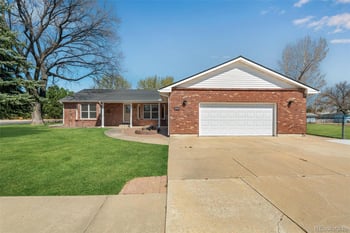 200 6th St, Flagler, CO 80815