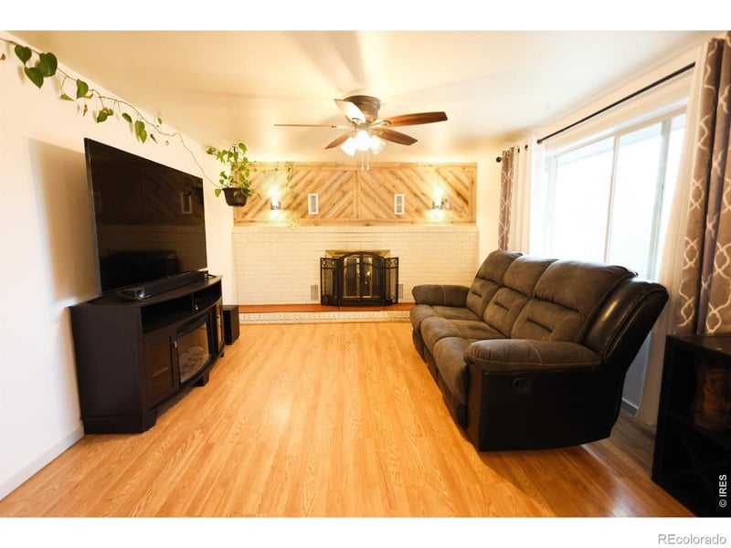 507 11th St, Loveland, CO 80537