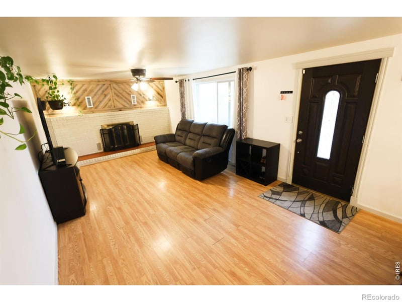 507 11th St, Loveland, CO 80537