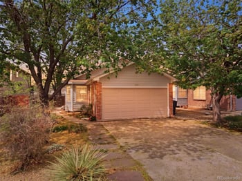 2013 Mount Sneffels St, Longmont, CO 80504