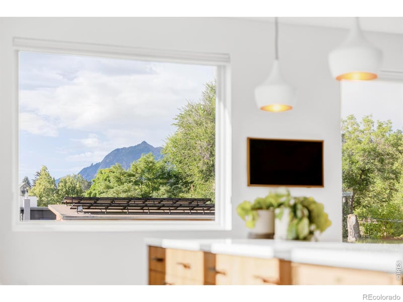 2895 18th St, Boulder, CO 80304