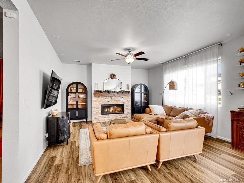 2545 Villageview Ln, Castle Rock, CO 80104