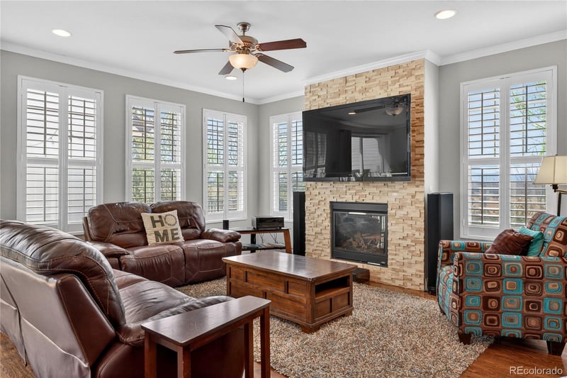 7902 E 49th Pl, Denver, CO 80238