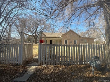 101 Mulberry St, Manzanola, CO 81058