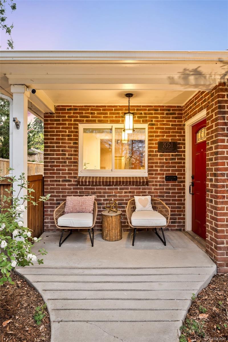 2051 Olive St, Denver, CO 80207