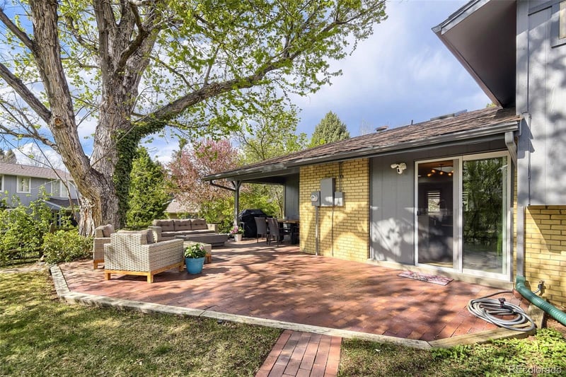 6490 Heritage Pl, Centennial, CO 80111