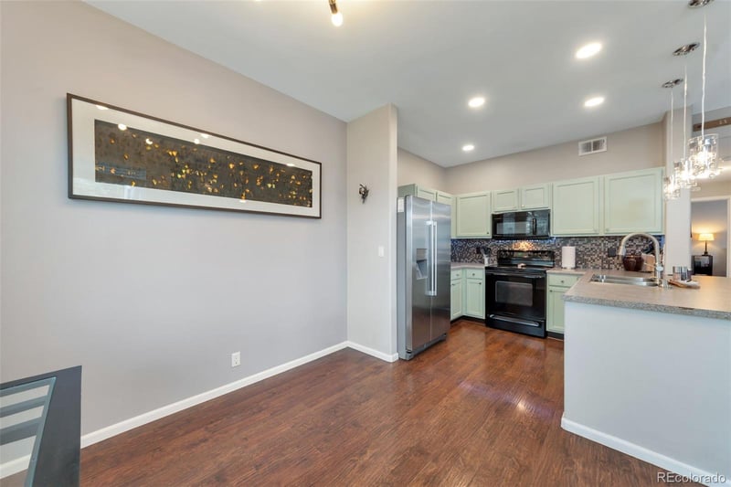 8500 E Jefferson Ave #11F, Denver, CO 80237
