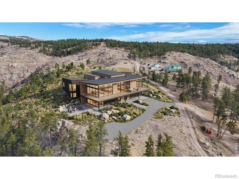865 Redstone Dr, Bellvue, CO 80512