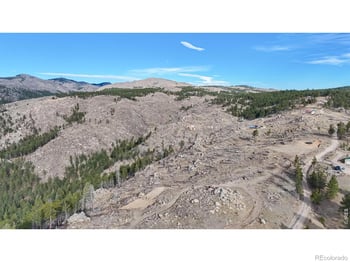 865 Redstone Dr, Bellvue, CO 80512