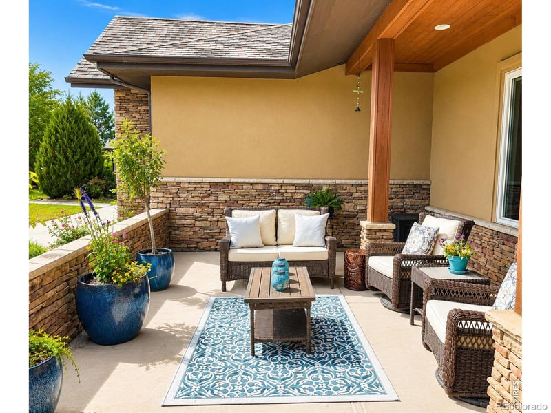 5759 Pelican Shores Dr, Longmont, CO 80504
