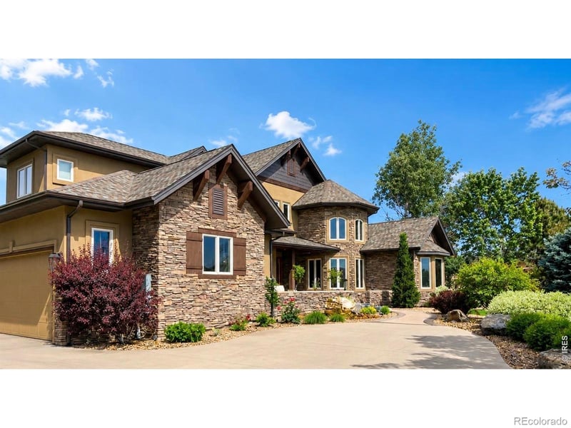 5759 Pelican Shores Dr, Longmont, CO 80504