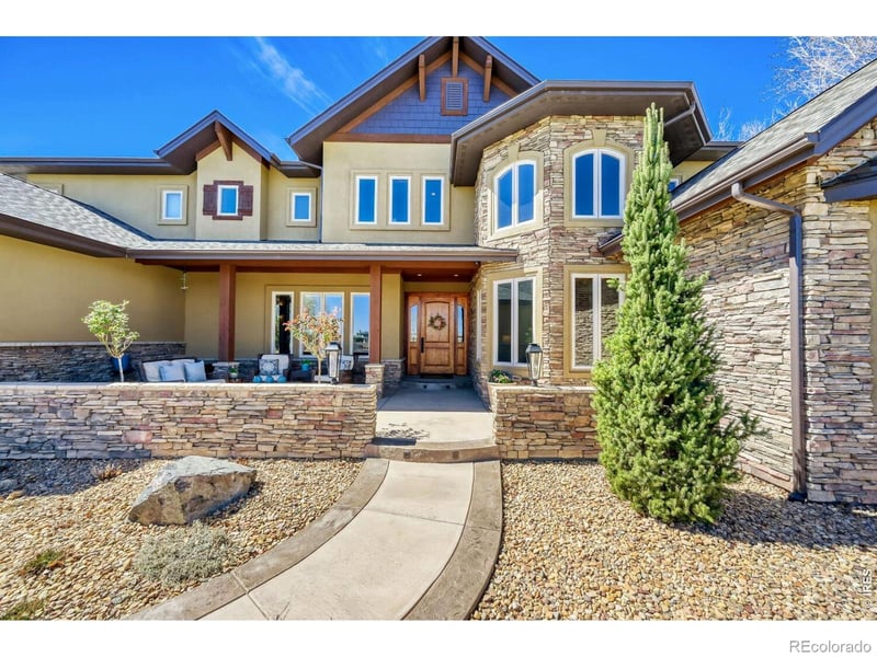 5759 Pelican Shores Dr, Longmont, CO 80504