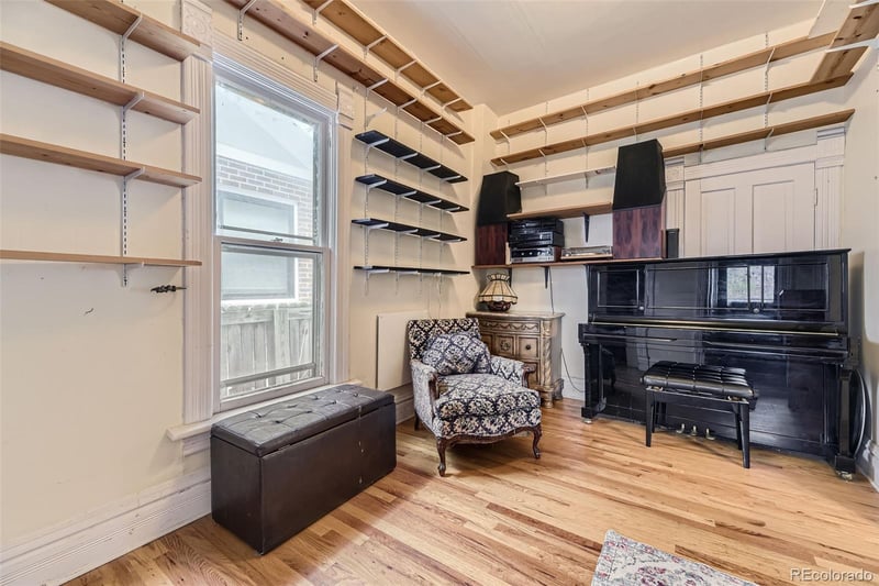 1824 Logan St, Denver, CO 80210