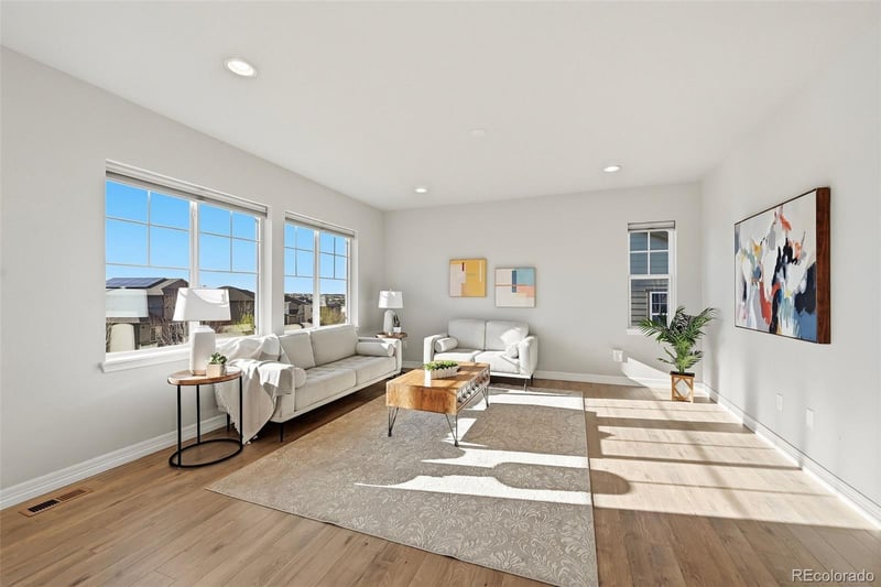 7363 Scottsburg Way, Aurora, CO 80016