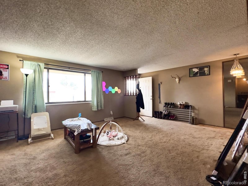 2903 Glendevey Dr, Loveland, CO 80538