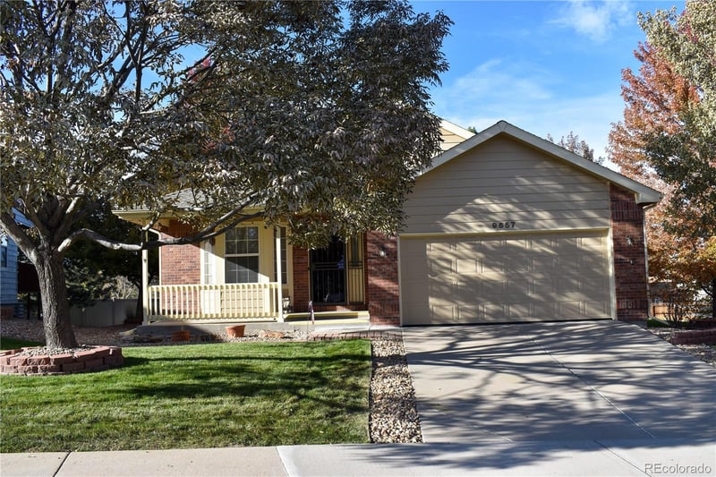 9657 Peakview Dr, Littleton, CO 80123