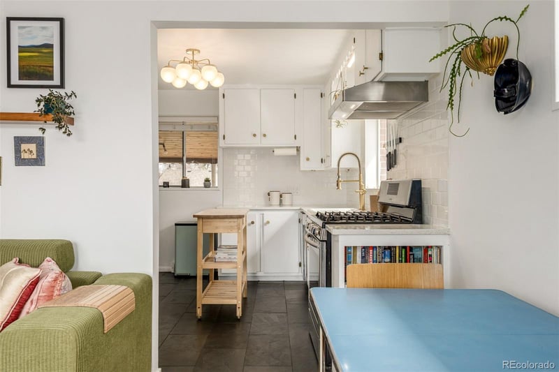 7240 Avrum Dr, Denver, CO 80221