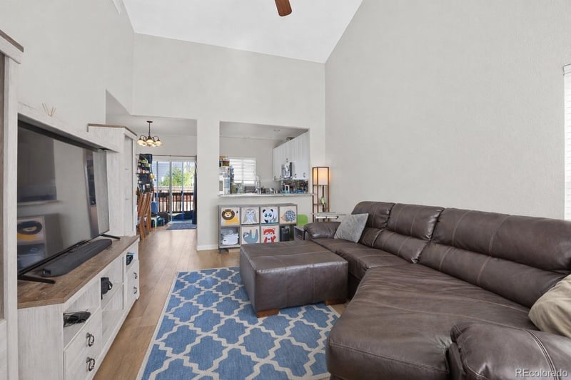 5653 Zante Cir, Aurora, CO 80015