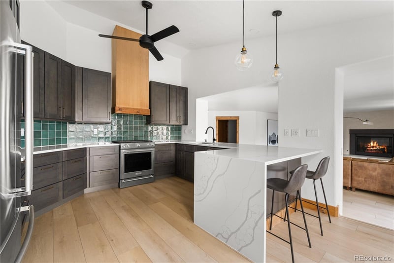 9662 69th Pl, Arvada, CO 80004