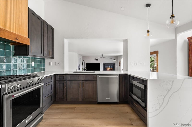 9662 69th Pl, Arvada, CO 80004