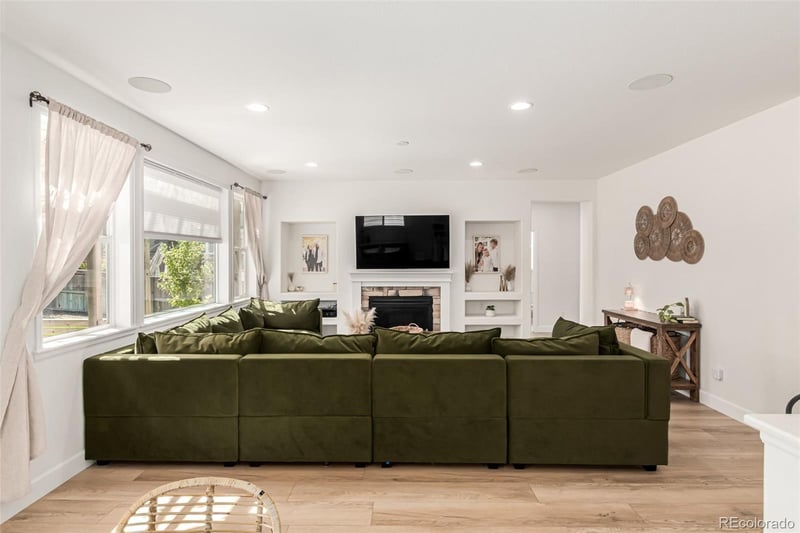 11660 Ouray St, Commerce City, CO 80022