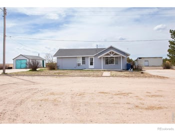 424 Lincoln Ave, Fleming, CO 80728