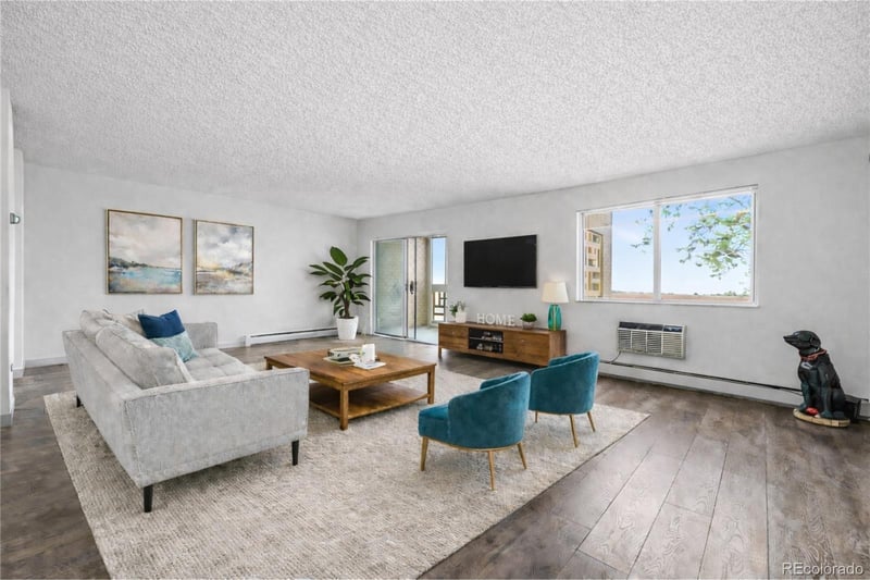 300 Clinton St #8C, Denver, CO 80247