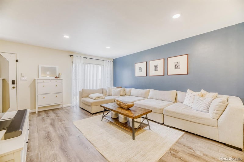 4521 Ponds Cir, Littleton, CO 80123