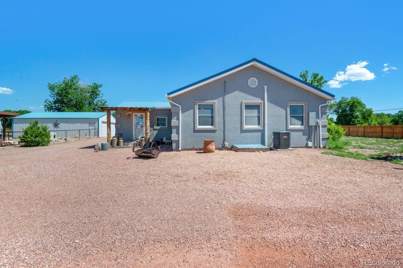 445 G St, Penrose, CO 81240