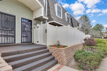 15491 Wyoming Dr #G, Aurora, CO 80017