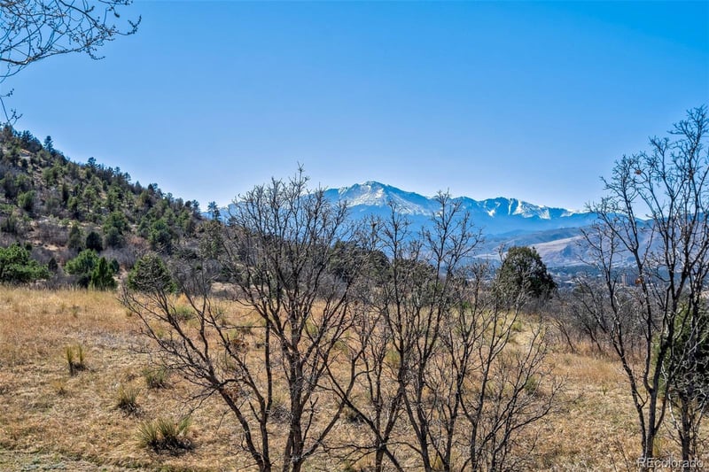 6140 Canyon Springs, Colorado Springs, CO 80918