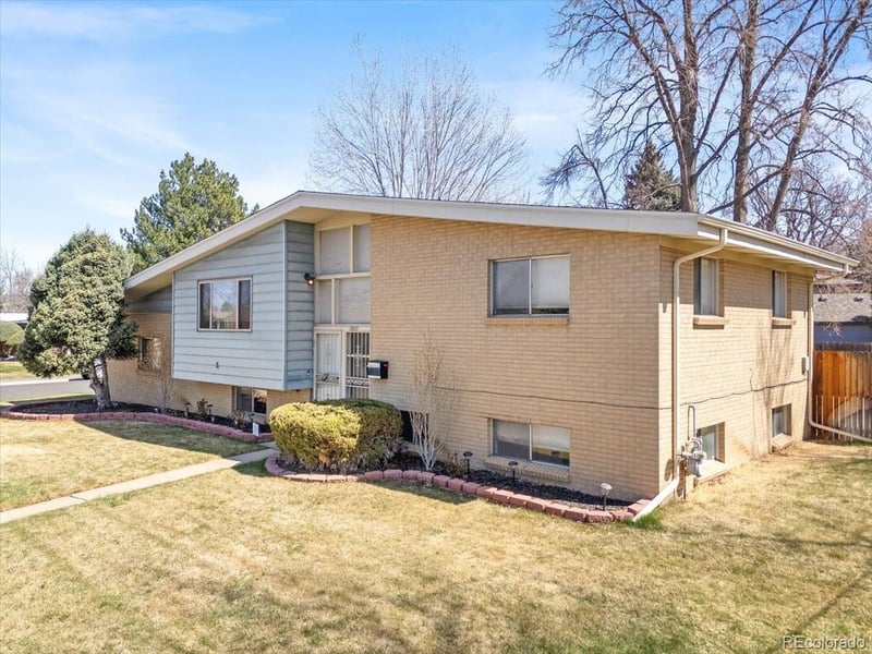 1800 Monaco Pw, Denver, CO 80224