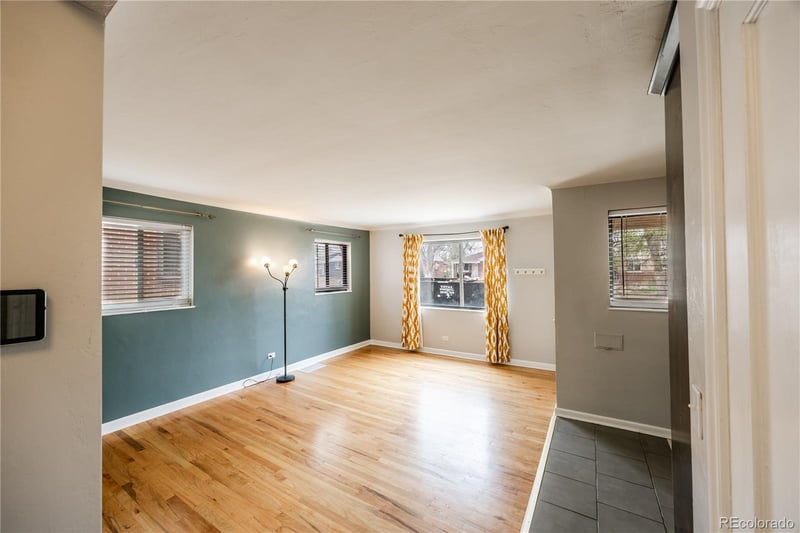 3270 Newport St, Denver, CO 80207