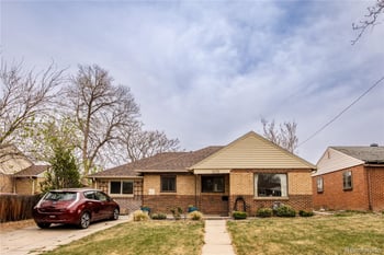 3270 Newport St, Denver, CO 80207