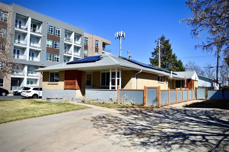 2200 Cherry St #2216, Denver, CO 80222
