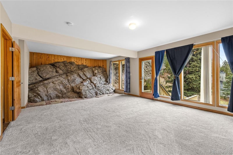 2192 Witter Gulch Rd, Evergreen, CO 80439