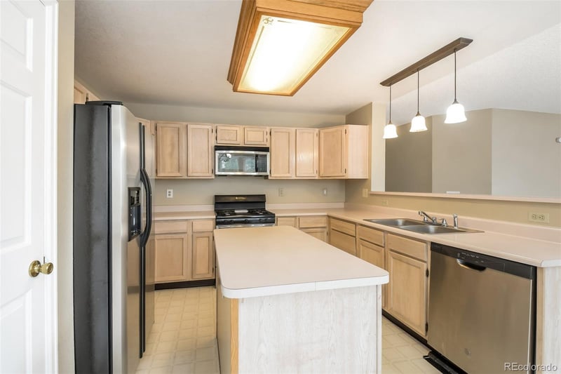 3677 Uravan St, Aurora, CO 80013