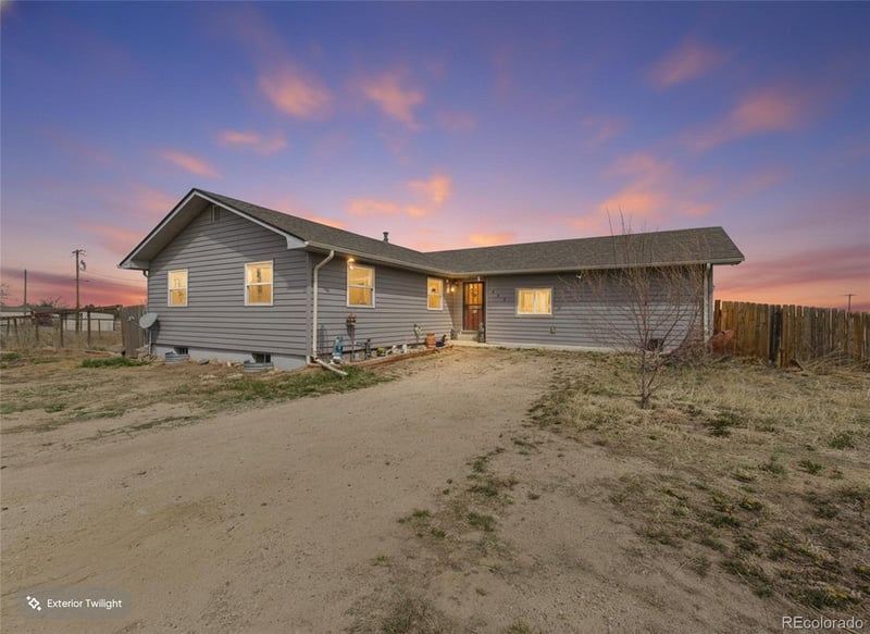 429 E Bate Ave, Byers, CO 80103