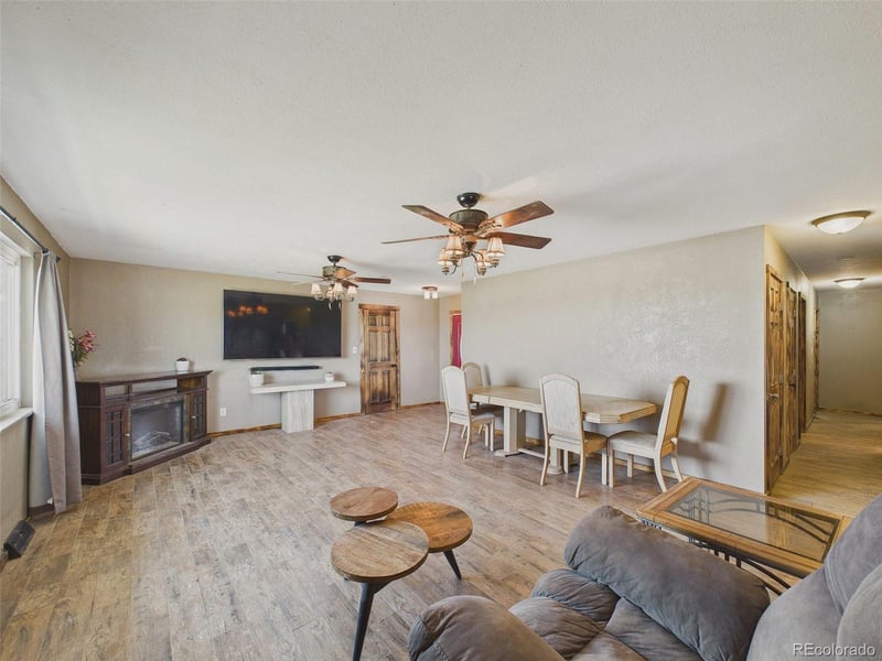 429 E Bate Ave, Byers, CO 80103