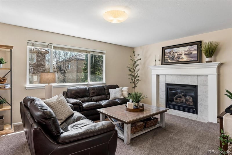 10534 Westcliff Pl, Highlands Ranch, CO 80130