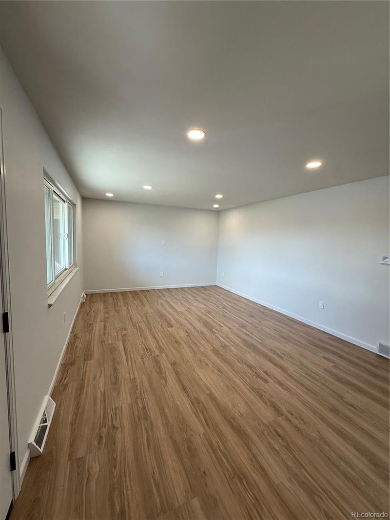 1654 Longbranch St, Strasburg, CO 80136