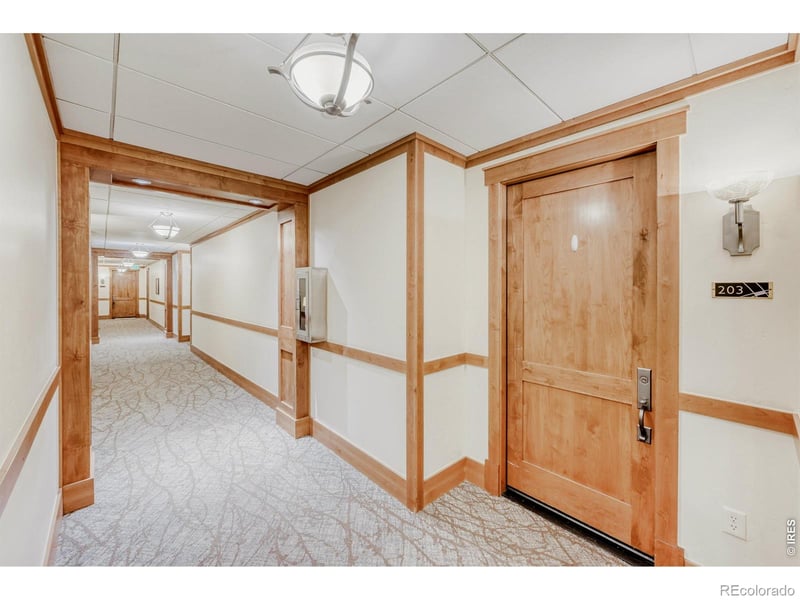 1301 Canyon Blvd #203, Boulder, CO 80302