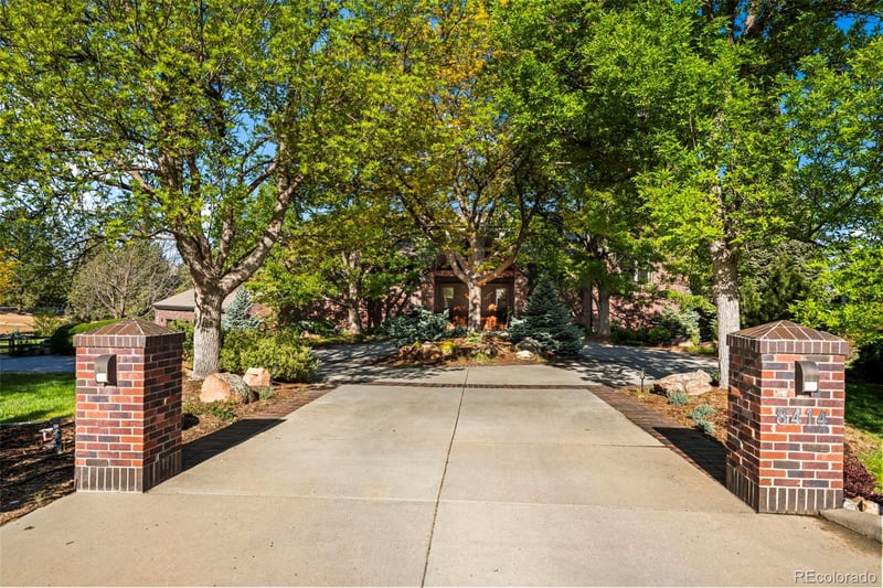 8414 Firethorn Ct, Niwot, CO 80503