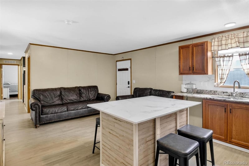 2885 Midway Blvd, Denver, CO 80234